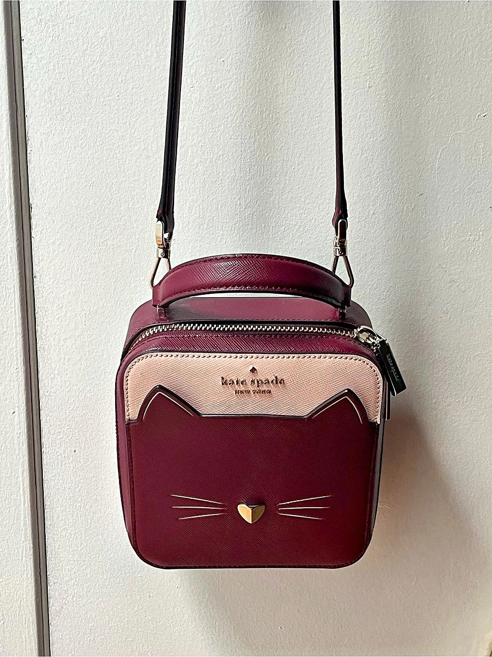 Kate Spade Cat Daisy Vanity Crossbody Burgundy & Pink
